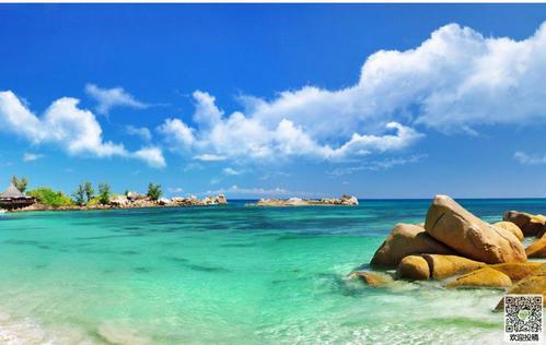 11.感觉就像水，被过滤的众生变得纯净。感觉就像火一样，通过煅烧使简单性展现出边缘。感情是诗，把无聊变成一种情感。家庭，生命的永恒力量。