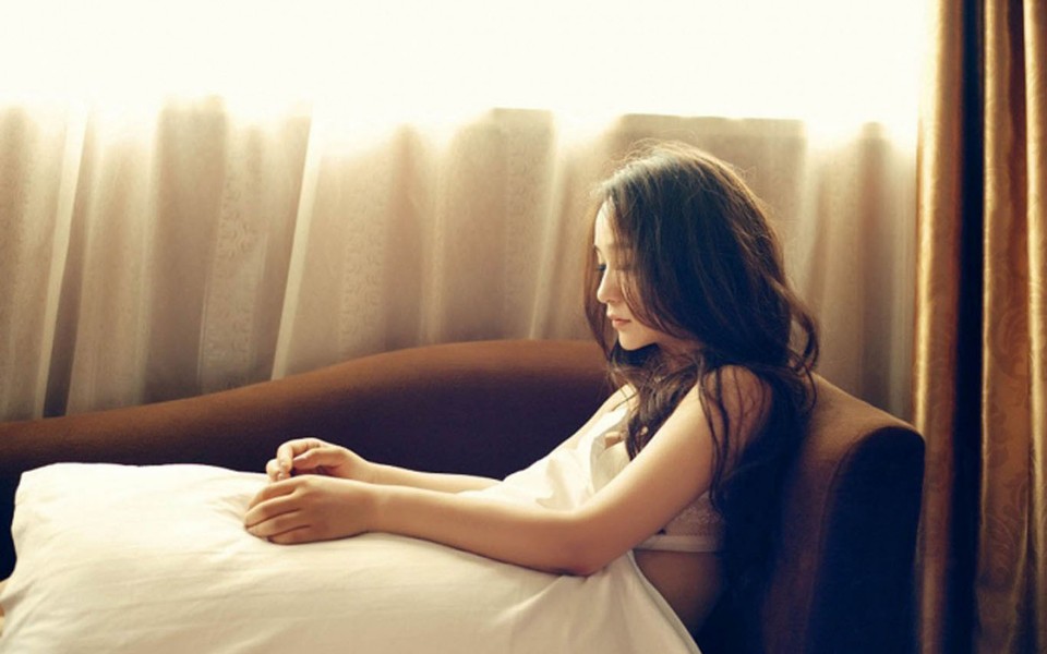 谈论图片的文字控制