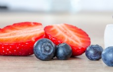 11.兄弟在一起时会发疯，一起玩乐，一起度过困难的日子，一起度过最难得的时光，梦想坐在最花椰菜上。