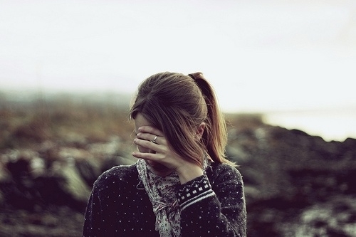 10.我知道您已经不在乎了，但是我仍然在愚蠢地等待。