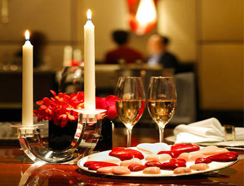 10.一个人的晚餐也应该丰富。对我来说，生活的意义是享受生活，承担起应承担的责任后及时获得乐趣。