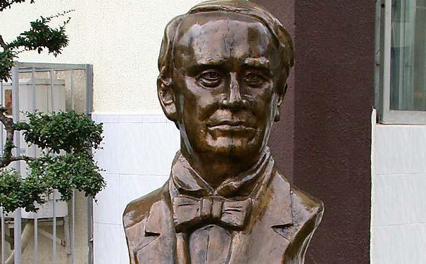 爱迪生的座右铭2