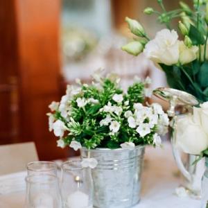 11.我要你宠爱和爱。当你快乐的时候，和你一起笑；