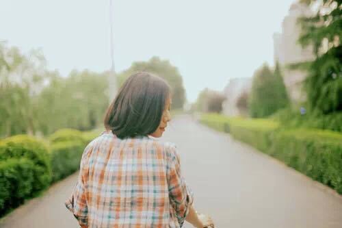 感伤的传统签名