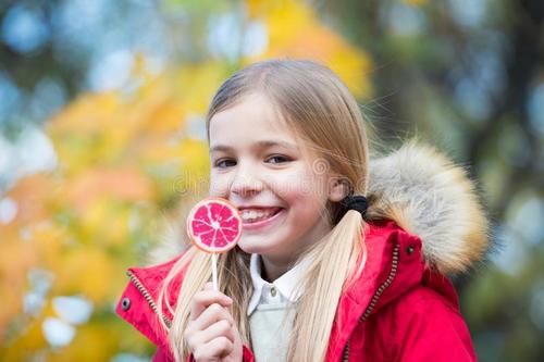 12.将来的您将感谢您现在的辛勤工作。