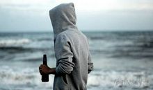 qq夜晚心情说说短语