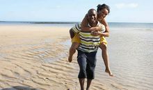 父母开心我就开心的句子说说 珍惜陪伴父母的句子