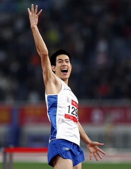 描绘运动员的片段