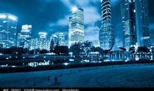 描述城市夜景的句子