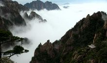 描写黄山云海的句子