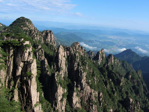 关于描述黄山的句子