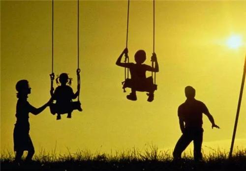 审美句子的家庭情感