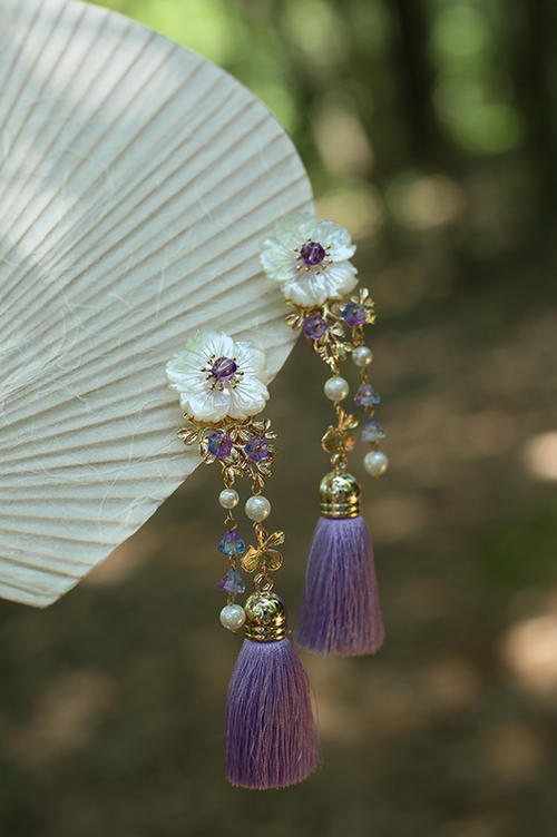 带壳的审美句子