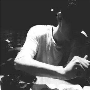 男孩的孤独和感伤的个性签名