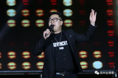 老师的座右铭着火了