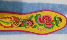 脚底下踩棒槌歇后语