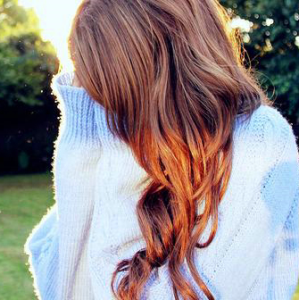 一整套孤独和悲伤的句子：孤独和悲伤给我们勇气，回忆给我们希望1