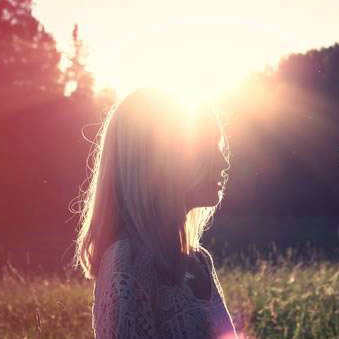 2018年最可悲的一句话：有时候，一个人独处很高兴，除了一个人。 1个