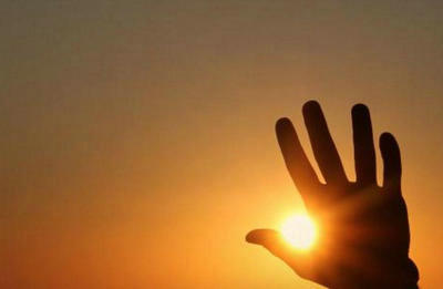 生活使我们更加圆滑