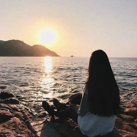 我们谁都无法逃脱时间的磨难和现实的残酷磨砺