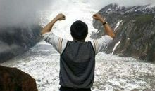 生而为人，十分不易。好好经历这段生到死的漫长旅程吧