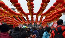 形容过年热闹的句子