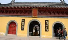 十窍通了九窍歇后语