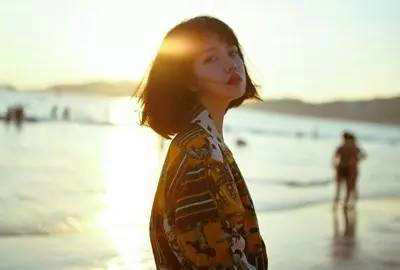 每走一步，再见就是一个陌生人