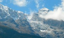 形容玉龙雪山的句子