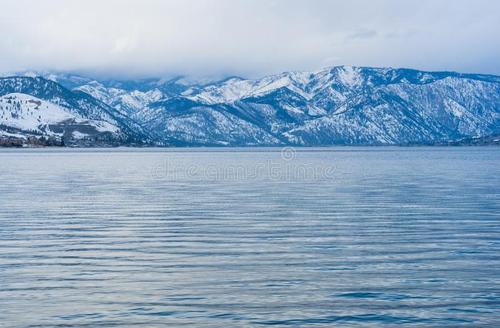 描述初冬情绪的句子