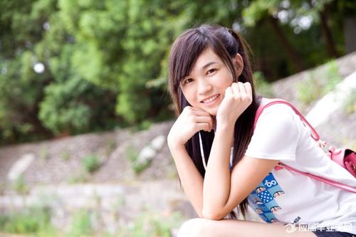 现代女孩的出现