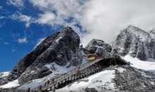 雪山像什么比喻句