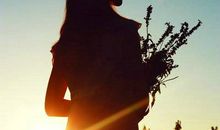 简短而有哲理的句子：人生没有绝对的公平，但有相对公平