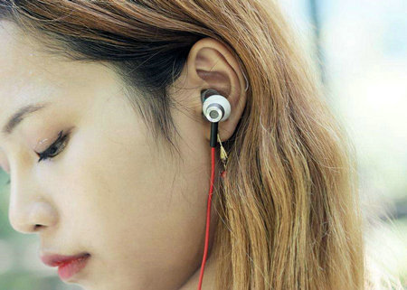 只有戴着耳机,我才能让我安心1