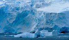 关于雪山的比喻句