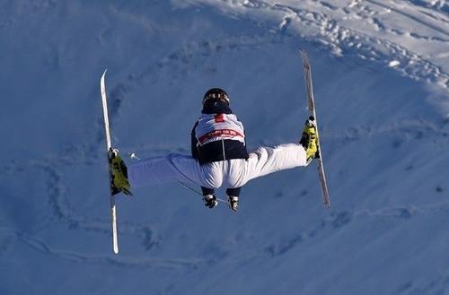 关于滑雪的句子