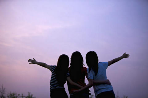 不断完善，不断成长，以免被时代所抛弃