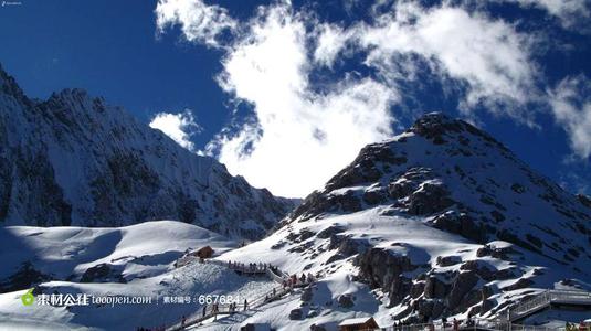 美丽的句子描述雪山