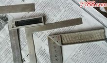 木匠的折尺歇后语