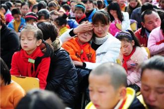 鼓舞人心的平行句子