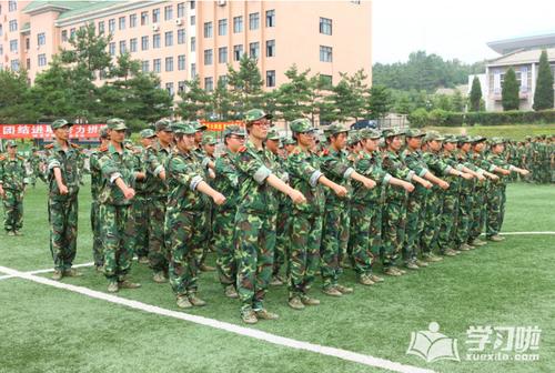 军事训练大学口号霸气