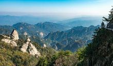 关于登山的句子