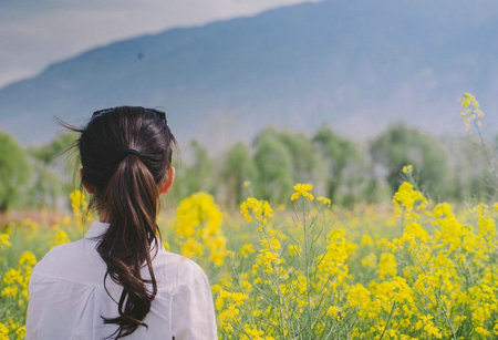 生活实际上是一种精神状态，不要让自己沉迷于沉迷中