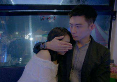 是十英里的春风，原来是你。爱是山川，最终是你1