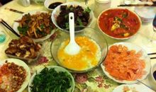 吃着碗里瞧着锅里歇后语