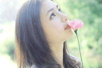 生活充满艰辛,只要你坚持下去,惊喜可能会在下一秒钟1