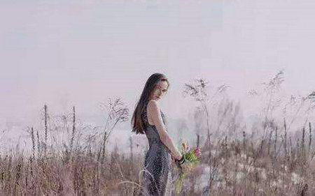 并非每个人都累并且可以陪伴，您只能学会独自承受一切1