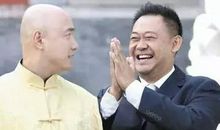 老虎头上找虱子歇后语