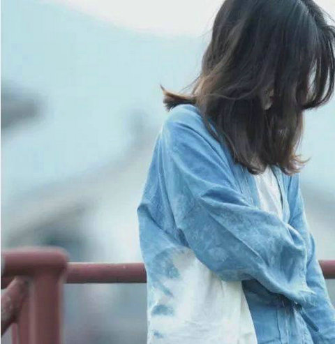 我希望在来世，我们总能把这个世界上所有的苦难变成来世的甜蜜