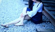 小说小女孩外貌描写